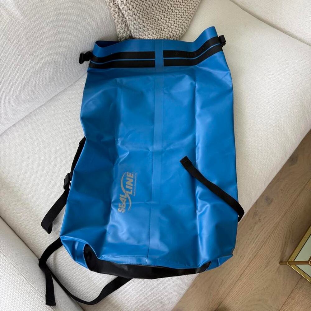 Blue sealline 35l waterproof backpack